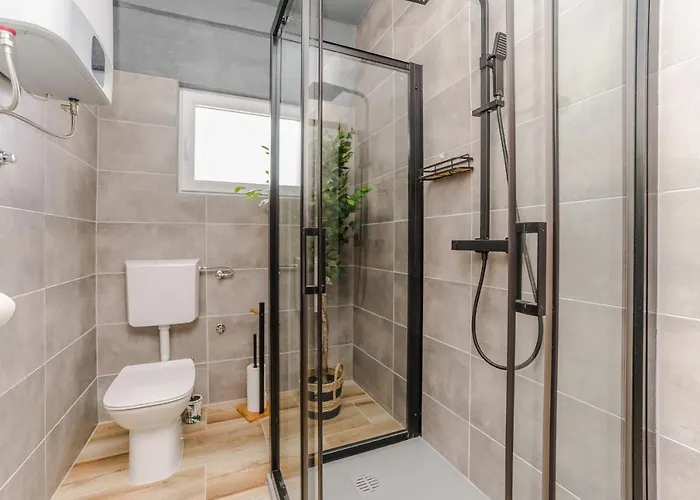 Dmarie Apartman